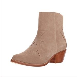 ๐ NEW Joie Perpetua Suede Western Designer Bootie Size 7
